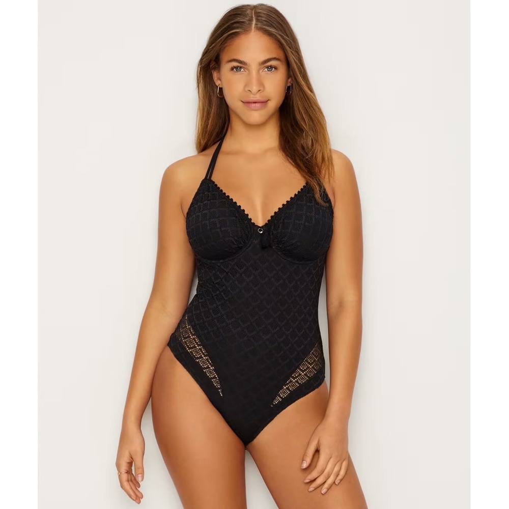 Pour Moi Castaway Black Adjustable Halter Underwired Swimsuit Crochet 36C NEW